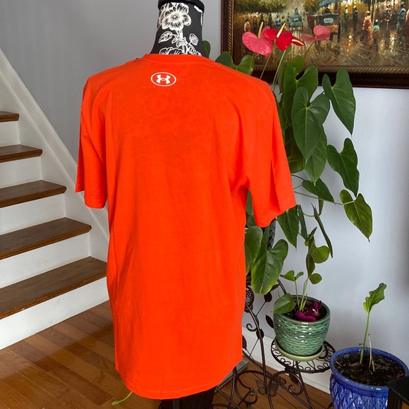 NWT Under Urmour - Picture 4 of 6